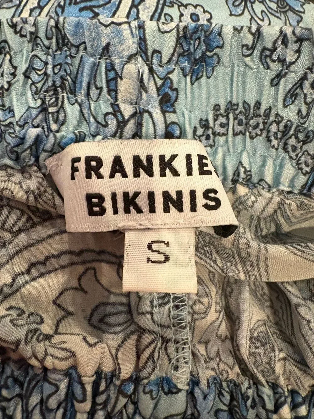 Frankie’s Bikini Fifi Set Top & Short Size S Silk Blue Paisley 2 pieces